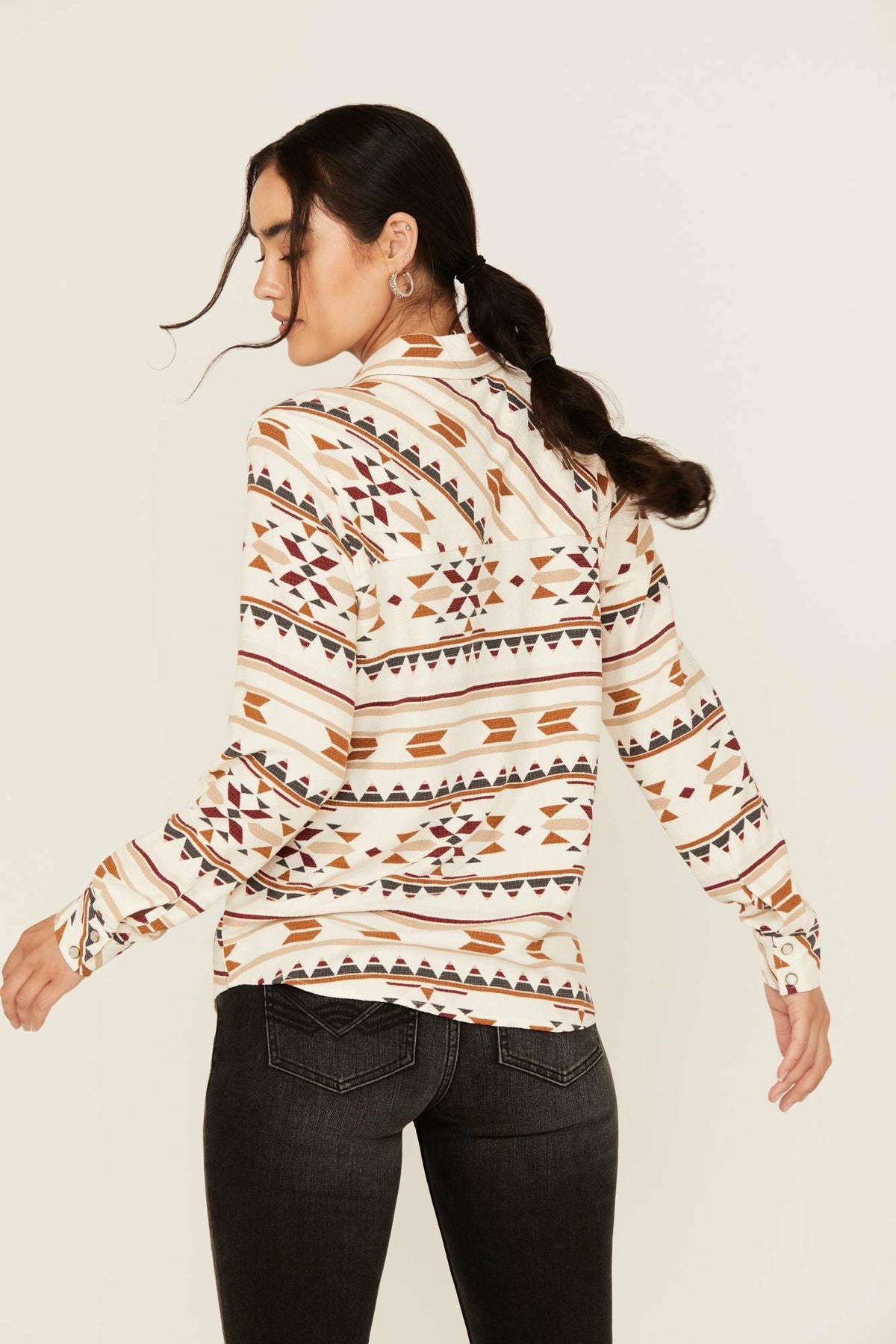Women Maplegrove Featherlight Southwestern Print Long Sleeve Pearl Snap Western Shirt | Idyllwind