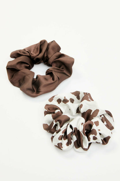 Women Palmetto Cow Print Oversized Scrunchie Set - 2 Piece | Idyllwind