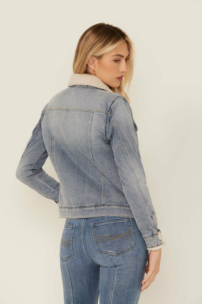 Women Edgewood Sherpa Lined Denim Jacket | Idyllwind