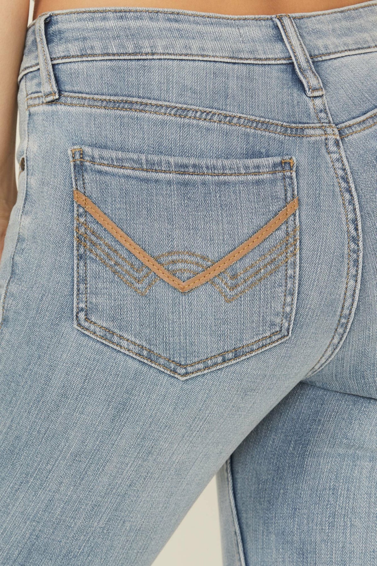 Women Arden Light Wash Rebel Mid Rise Bootcut Super Stretch Denim Jeans | Idyllwind