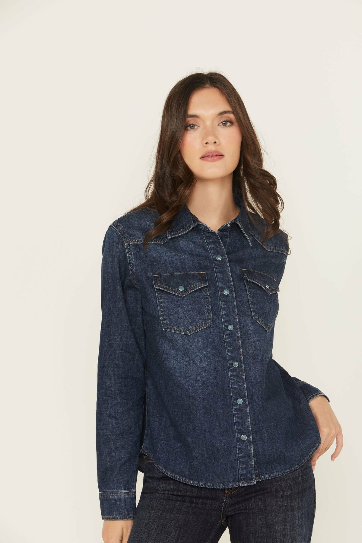 Women Abbott Dark Wash Chambray Long Sleeve Snap Western Shirt | Idyllwind