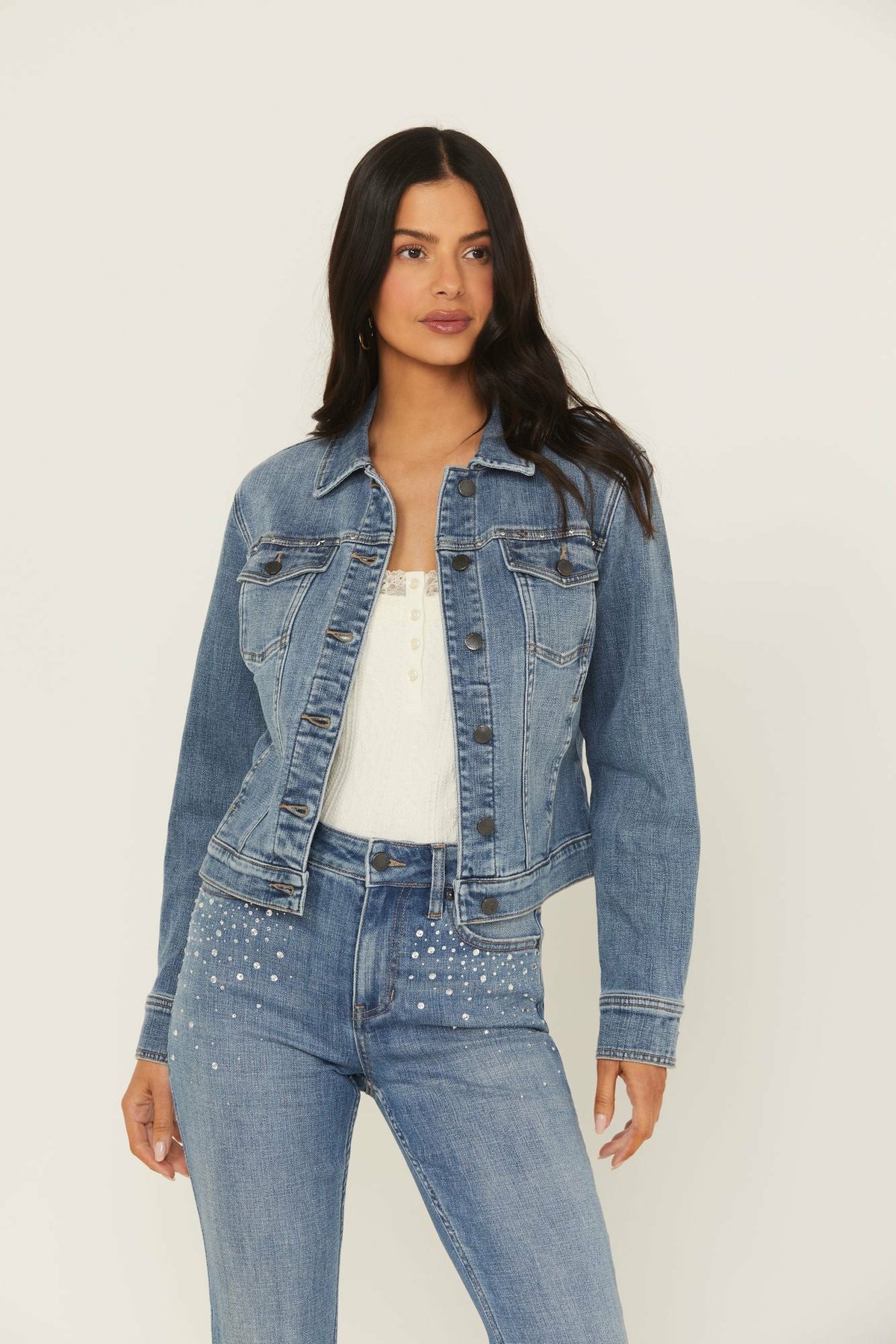 Women Wildcard Denim Trucker Jacket | Idyllwind