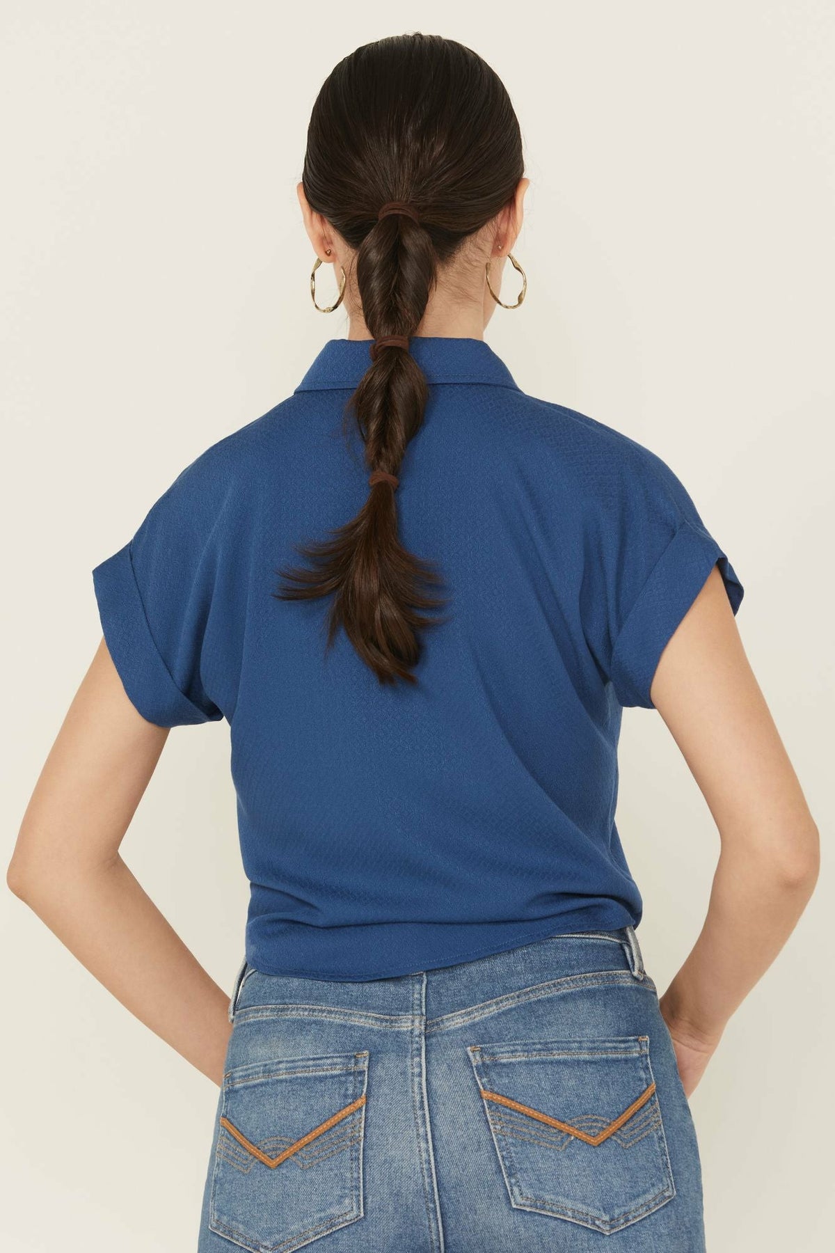 Women Roland Embroidered Tie-Front Camp Shirt | Idyllwind