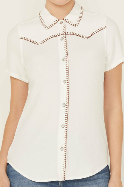 Women Ivory Featherlight Short Sleeve Snap Stretch Western Shirt | Idyllwind