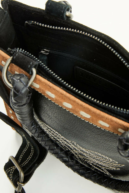 Women Elaine Boot Stitch Crossbody Bag | Idyllwind