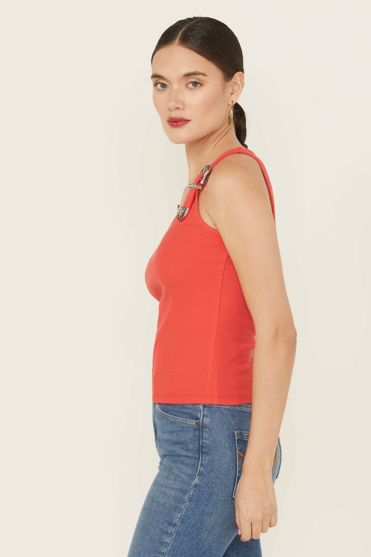 Women Wylie Rib Knit Buckle Tank | Idyllwind