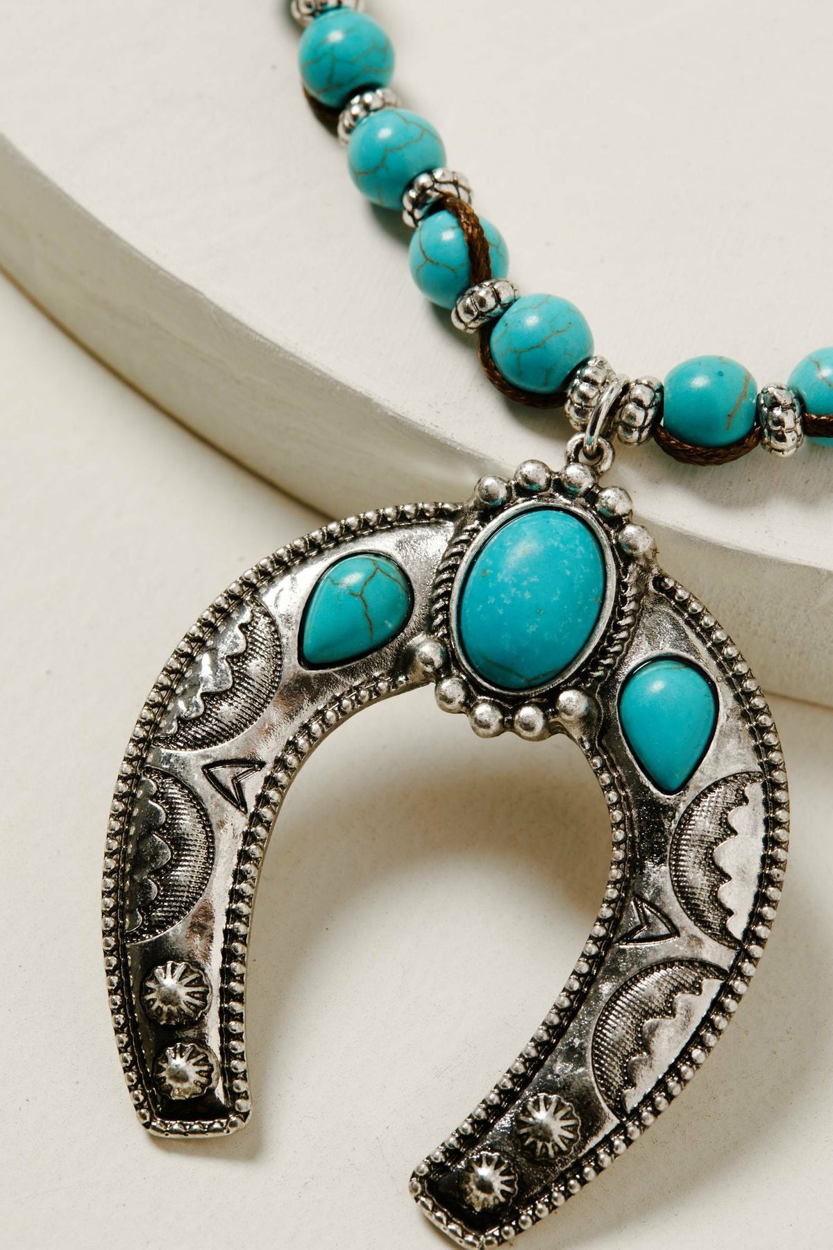 Women Hey Girl Necklace | Idyllwind