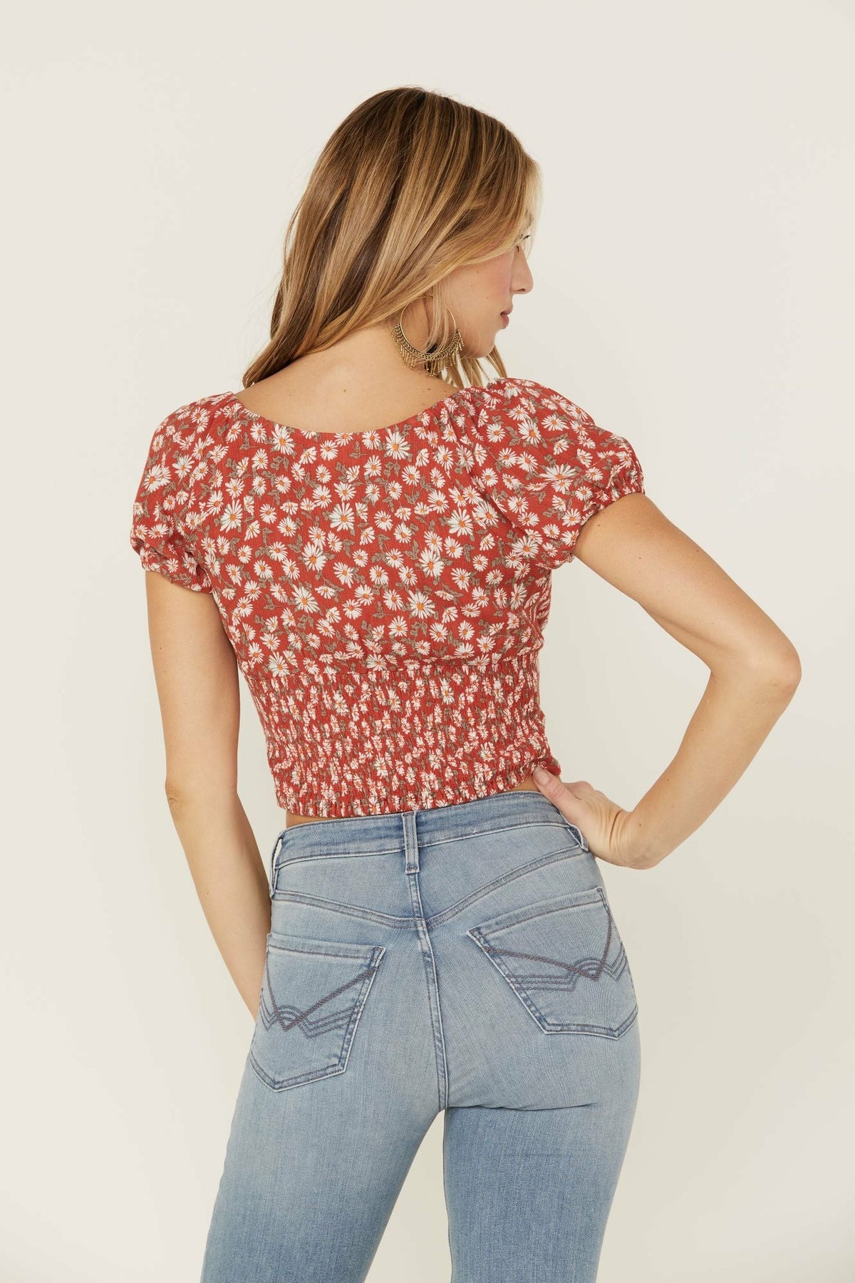 Women Bay Cove Brick Red Floral Crop Peasant Top | Idyllwind
