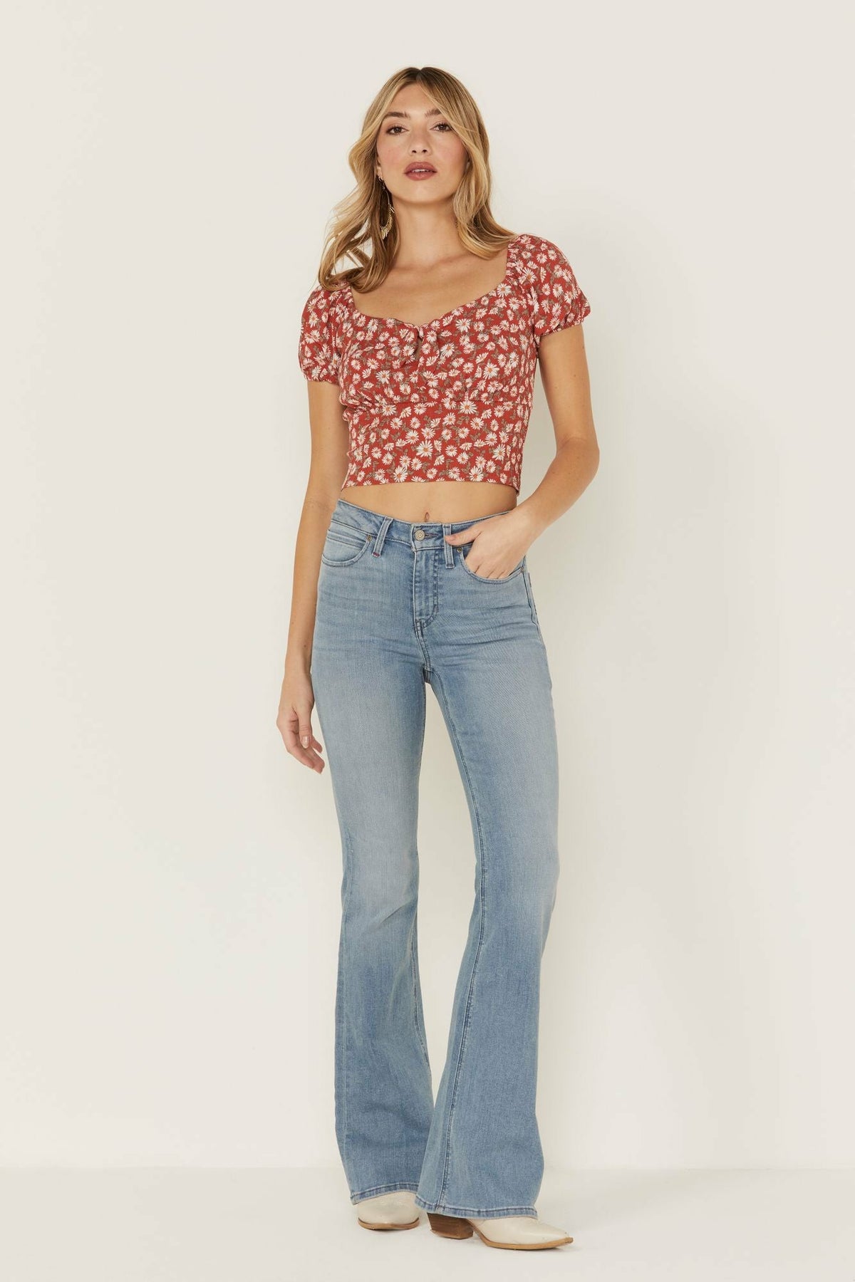 Women Bay Cove Brick Red Floral Crop Peasant Top | Idyllwind