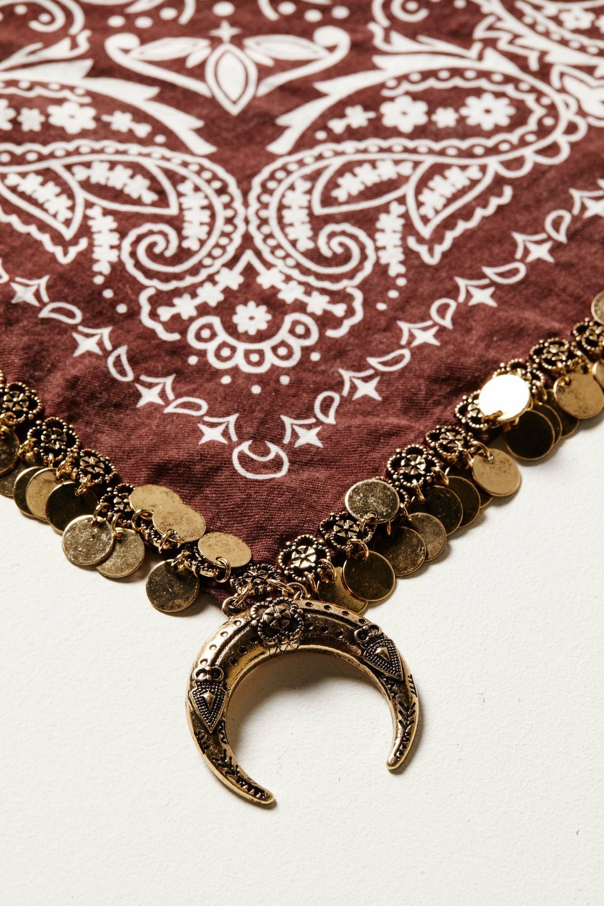 Women Brandywine Bandana Chain Necklace | Idyllwind