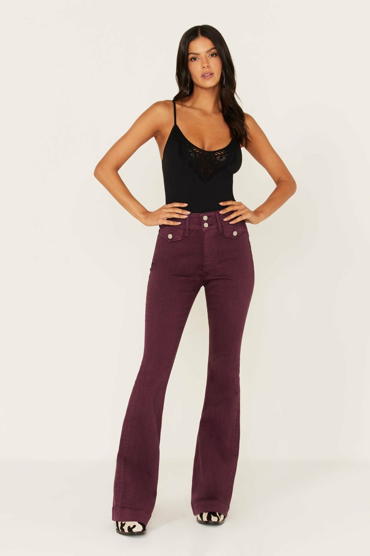 Women High Rise Flap Pocket Outlaw Flare Jeans | Idyllwind