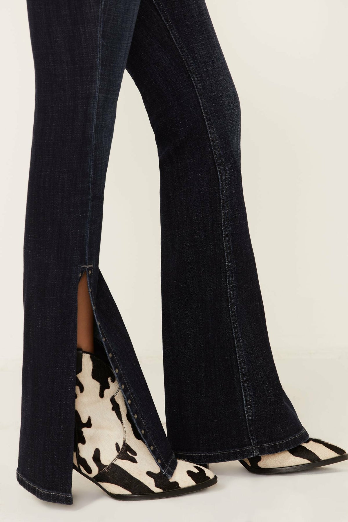 Women Hickory Place Dark Wash High Risin' Slit Bootcut Jeans | Idyllwind