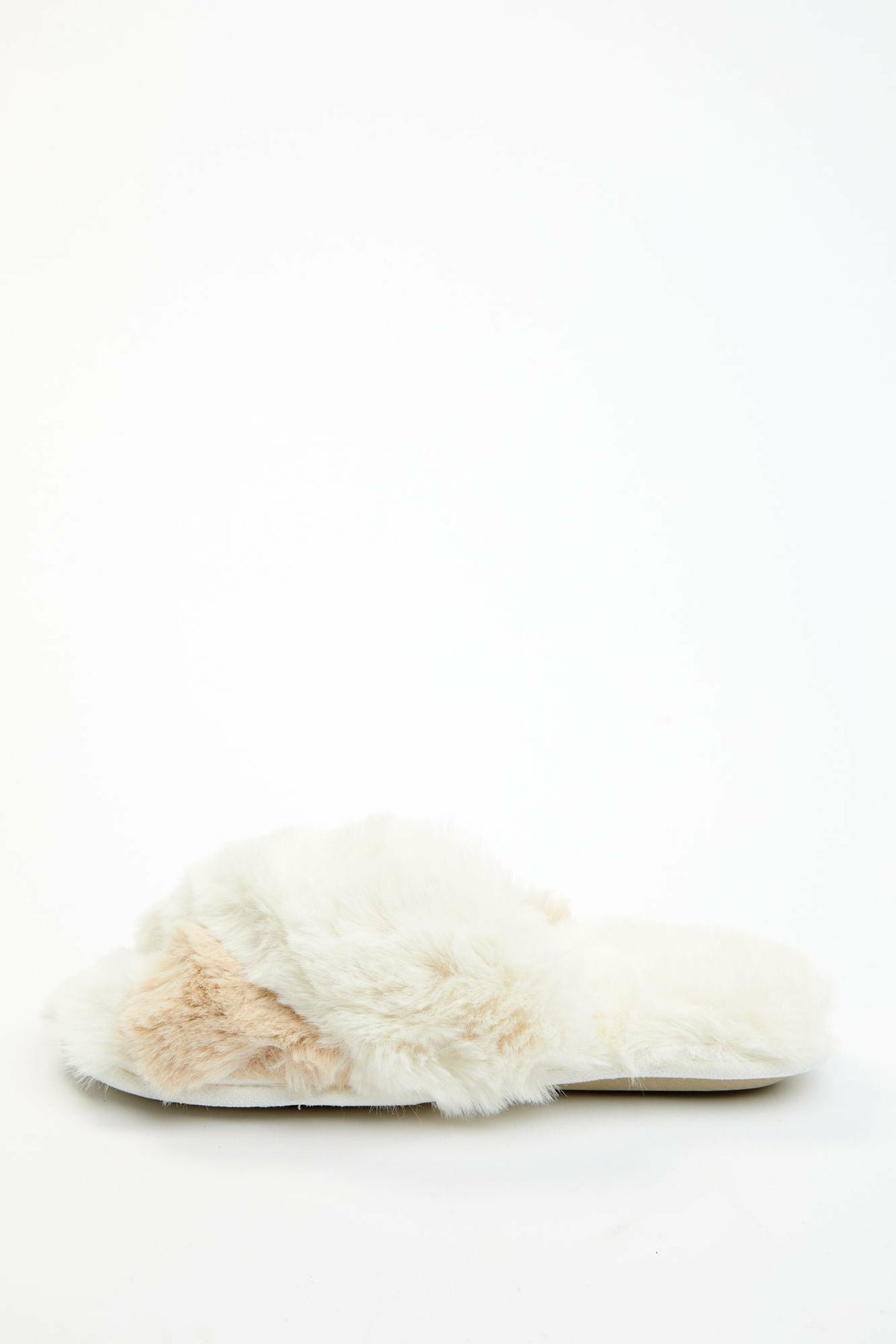 Women Aspen Cream Faux Fur Slippers | Idyllwind
