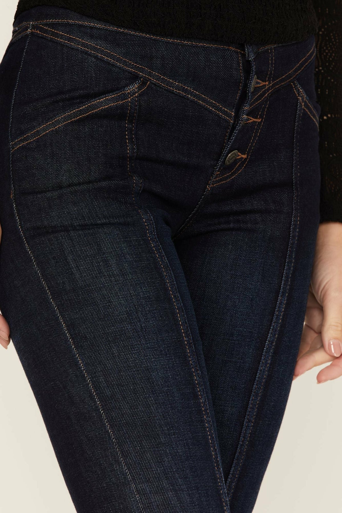 Women Hillsboro Dark Wash High Rise Seamed Outlaw Flare Jeans | Idyllwind