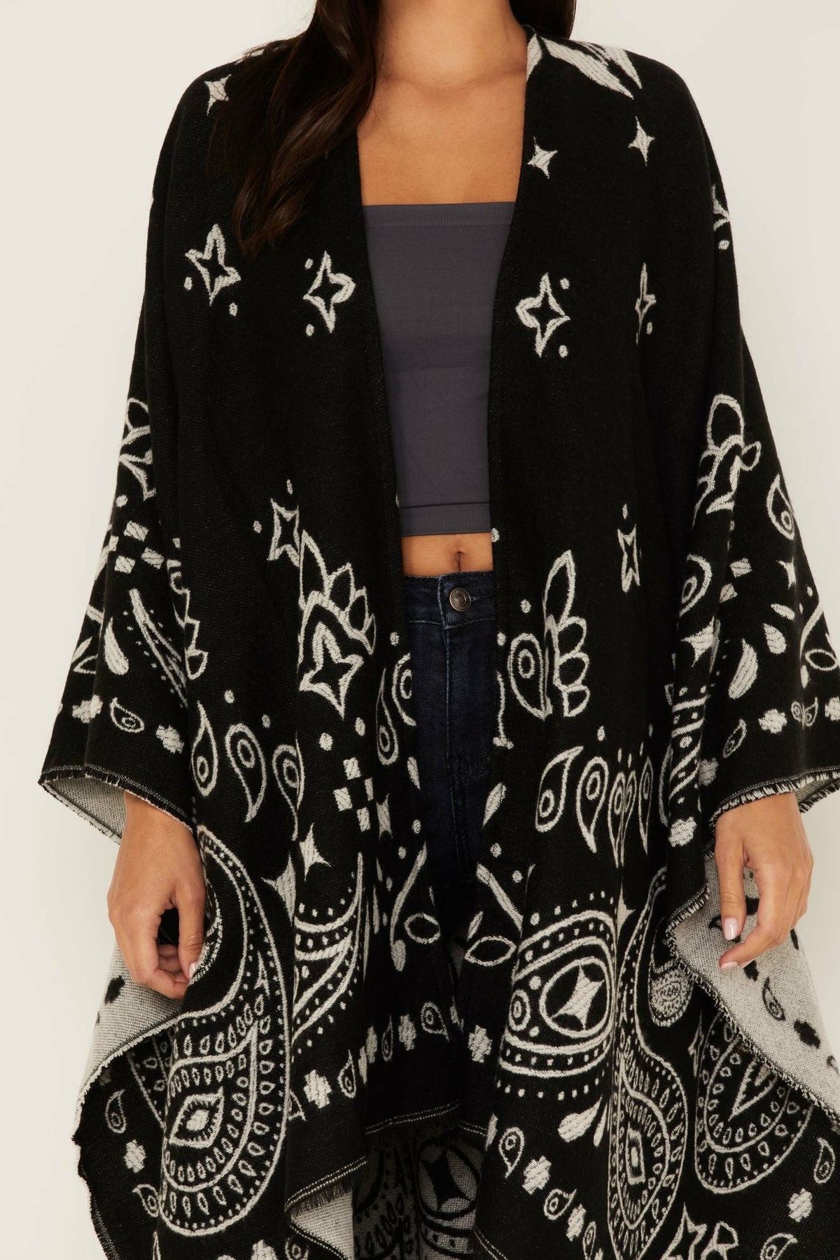 Women Kyle Bandana Print Blanket Shawl | Idyllwind