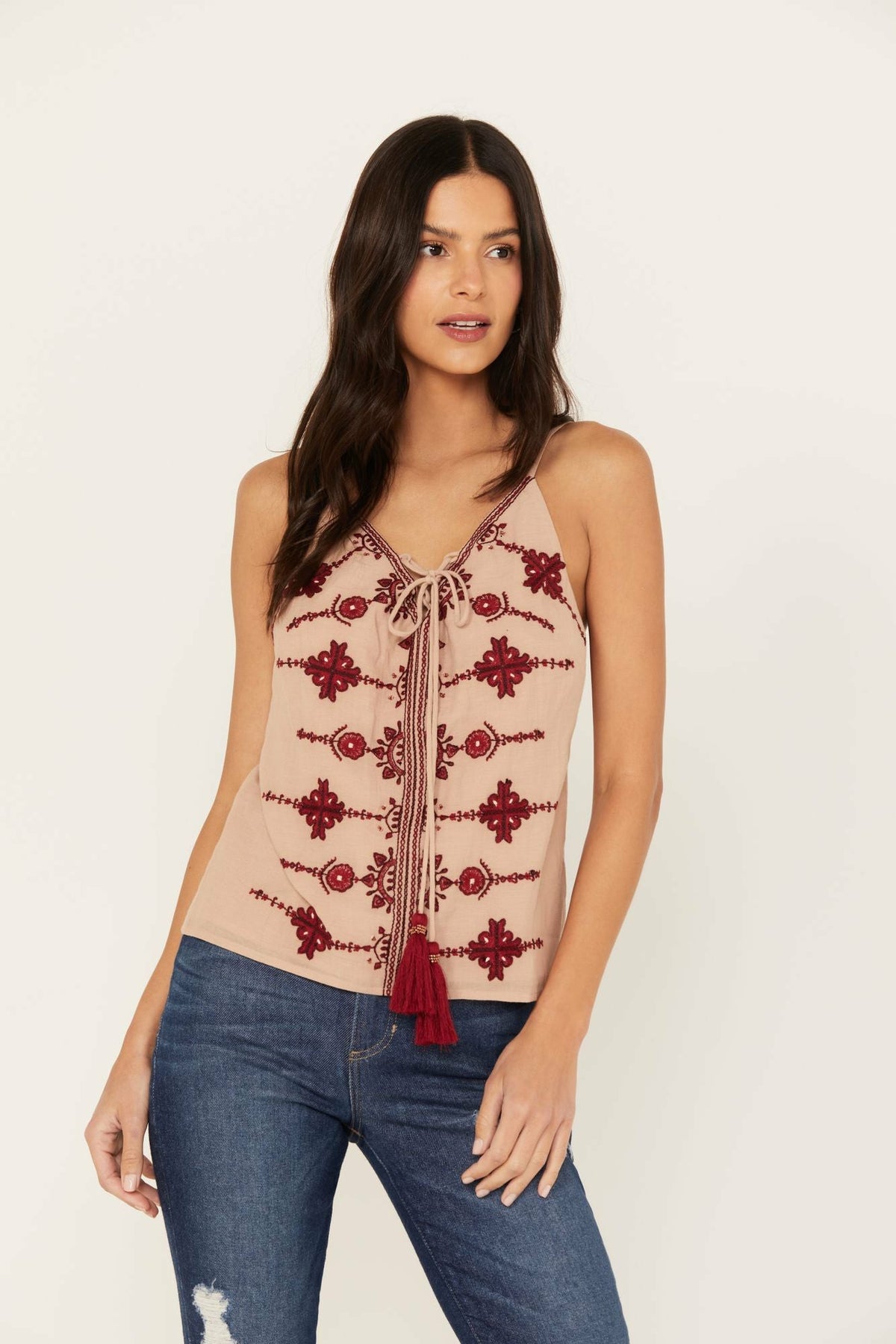 Women Laurel Embroidered Tank | Idyllwind