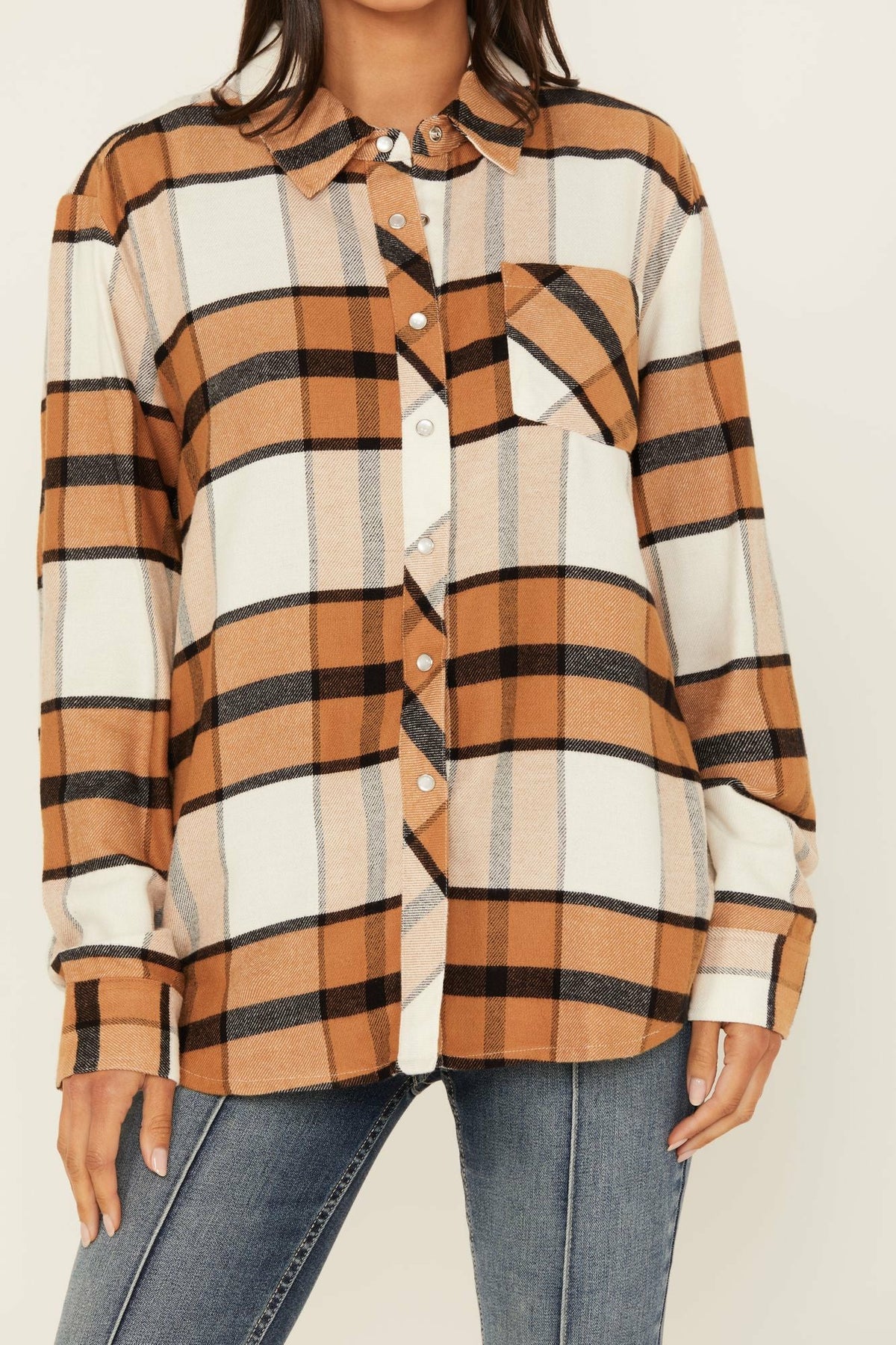 Women Caroline Featherlight Plaid Print Pearl Snap Shirt | Idyllwind