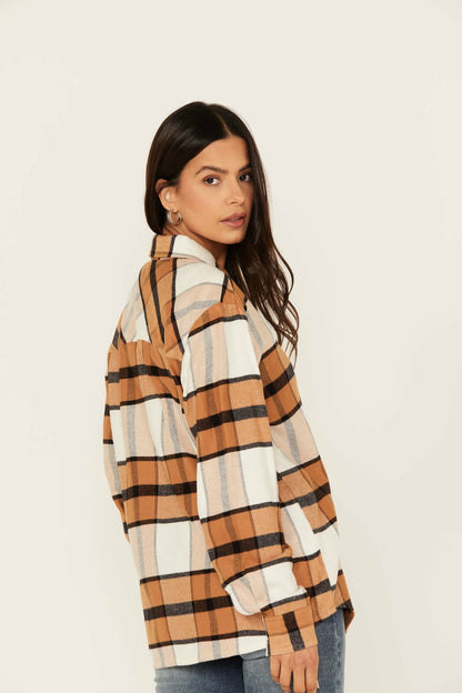 Women Caroline Featherlight Plaid Print Pearl Snap Shirt | Idyllwind