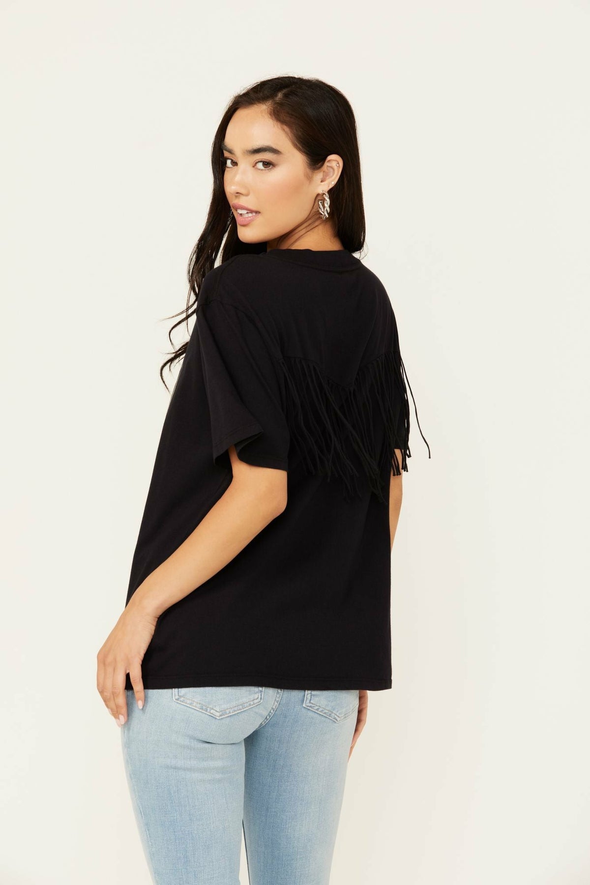 Women Outlaw Livin' Short Sleeve Graphic Tee | Idyllwind