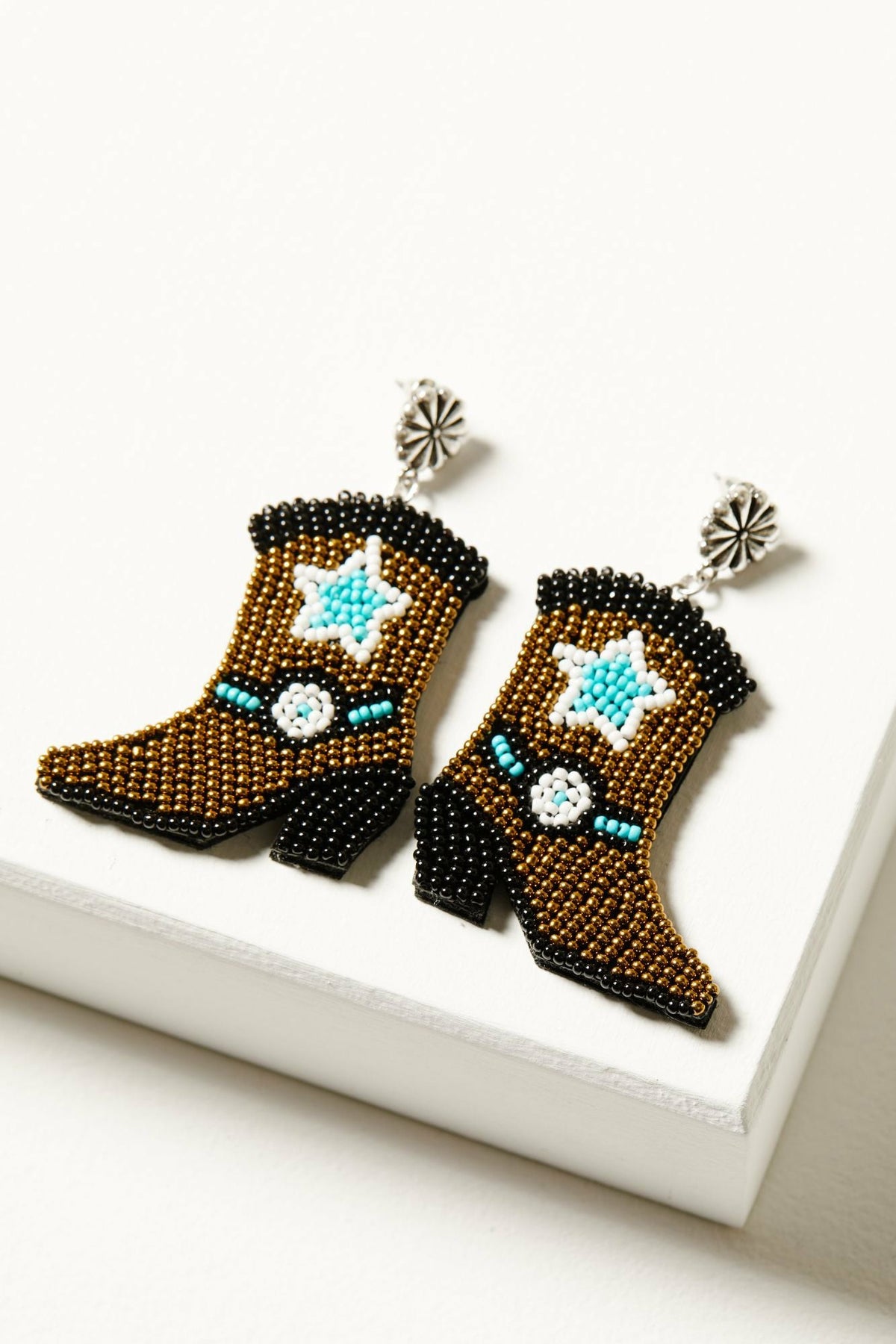 Women Roundup Boot Beaded Earrings | Idyllwind