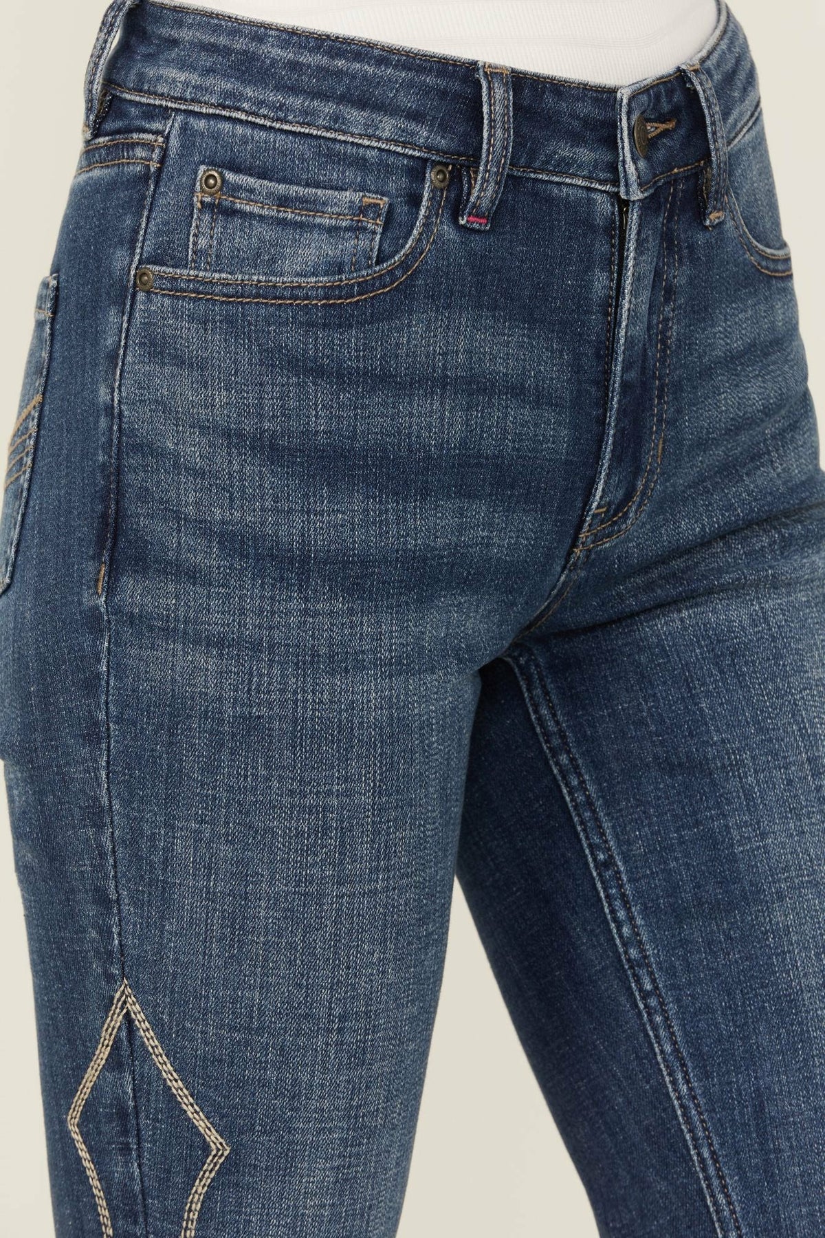 Women Dark Wash Rebel Western Embroidered Mid Rise Stretch Denim Jeans | Idyllwind