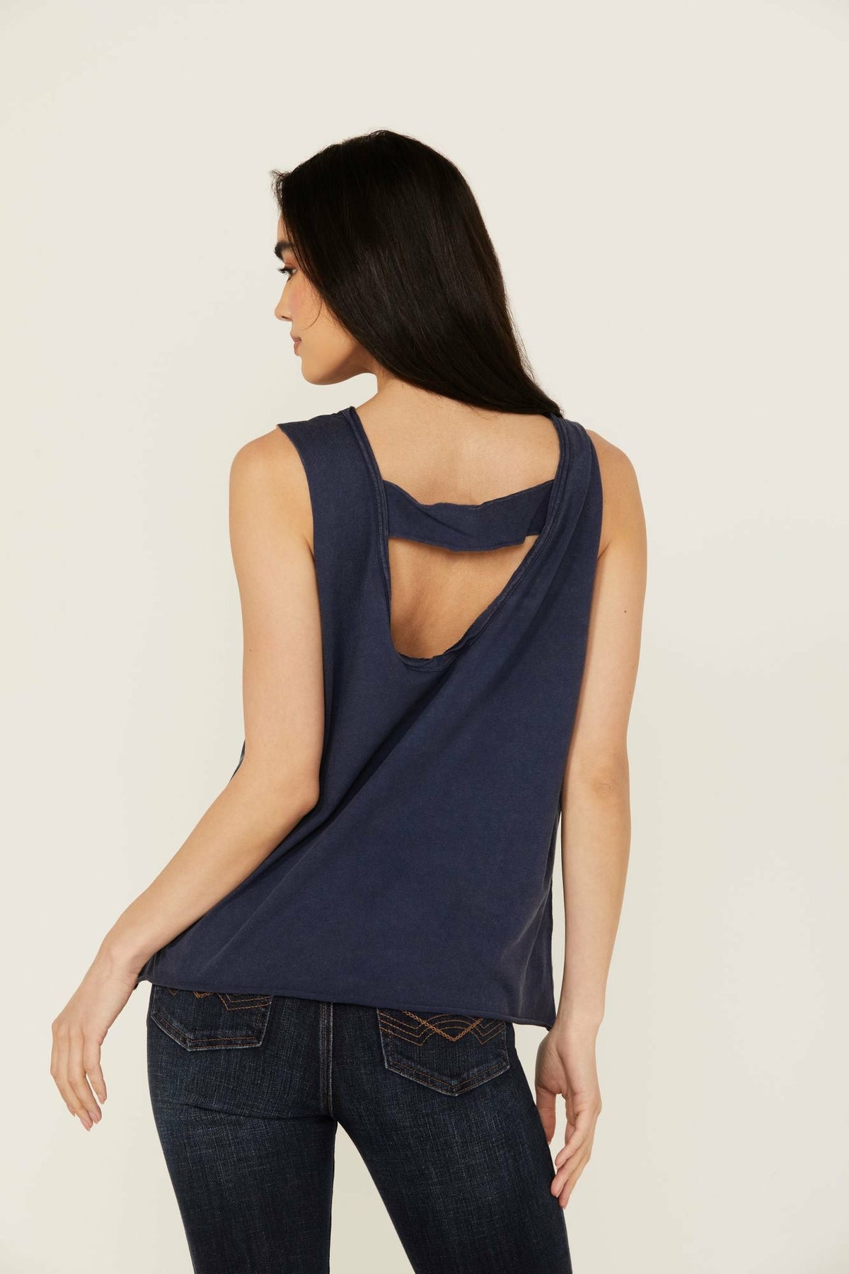 Women Monetta Freebird Graphic Tank | Idyllwind