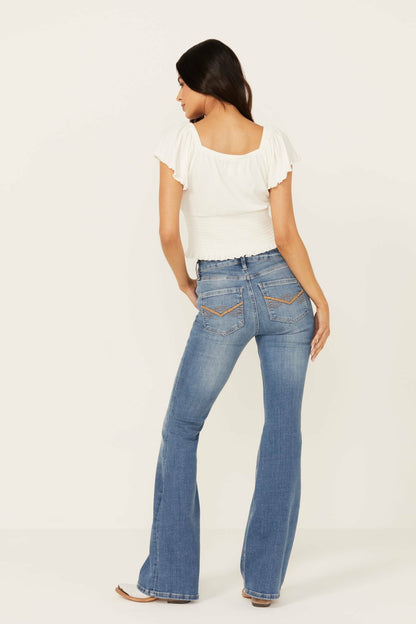 Women Alto Vista Medium Wash Mid Rise Bootcut Stretch Denim Jeans | Idyllwind