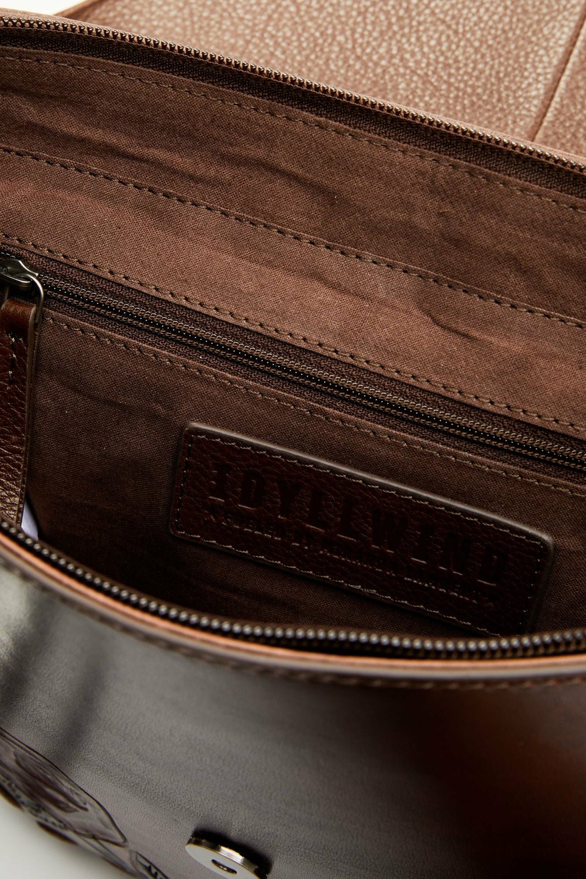Women Lenora Longhorn Tooled Leather Crossbody Bag | Idyllwind