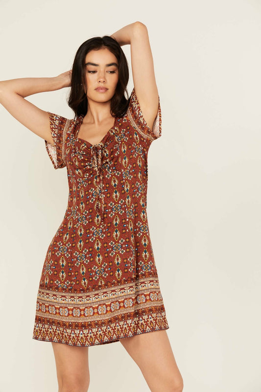 Women Saxony Tapestry Print Short Sleeve Mini Dress | Idyllwind