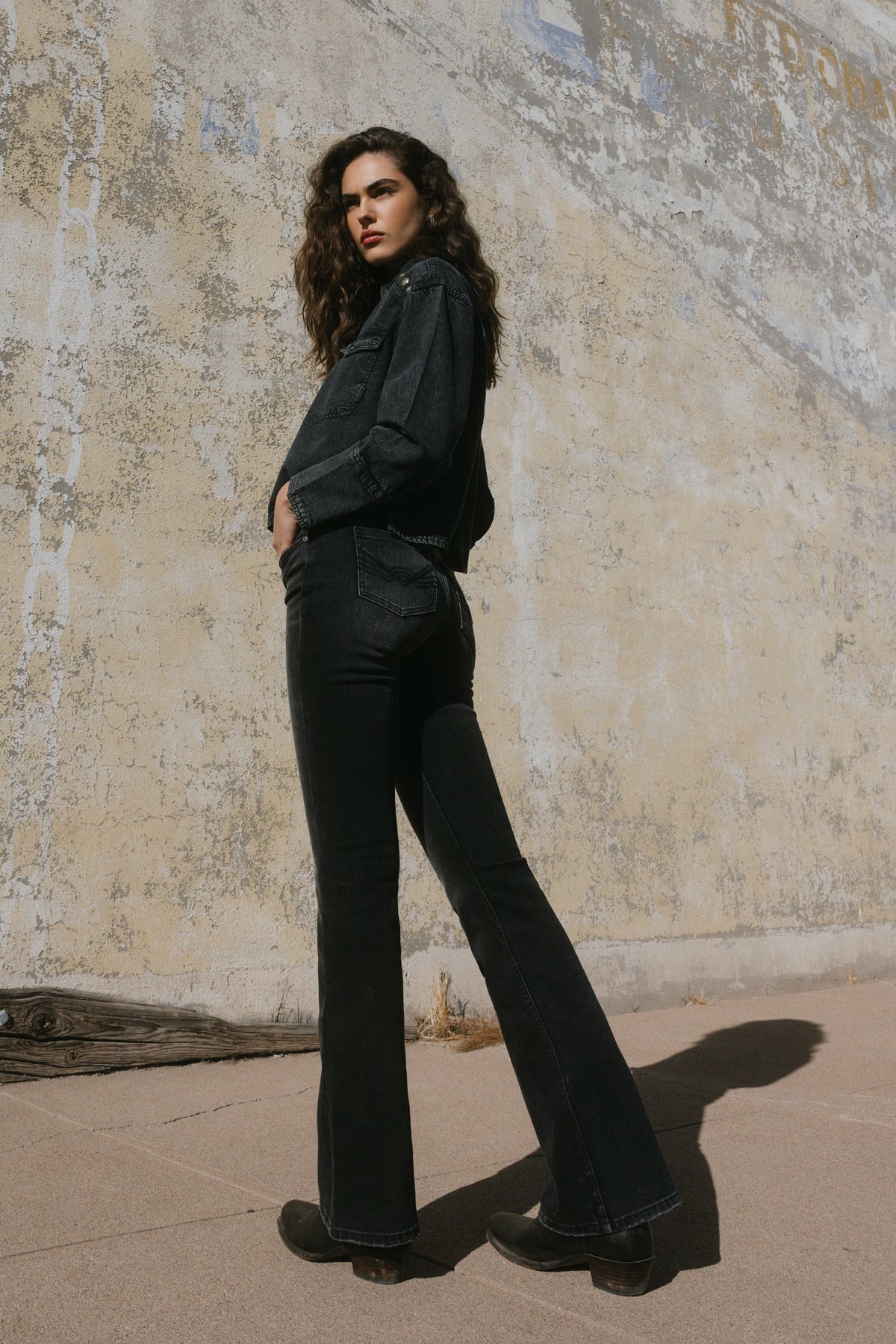 Women Knight Legend High Rise Bootcut Super Stretch Denim Jeans | Idyllwind